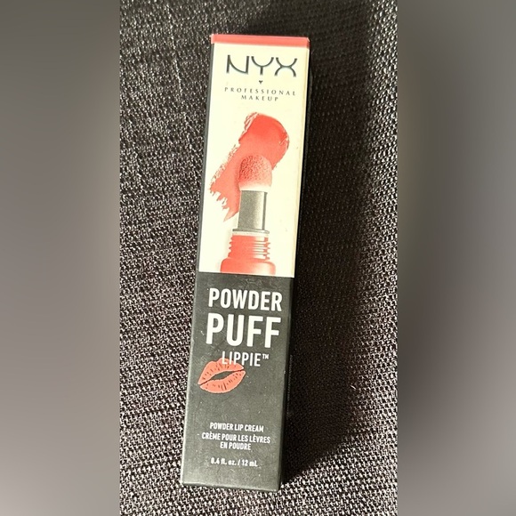 NYX powder puff hippie cream “pop quiz” - Picture 1 of 3